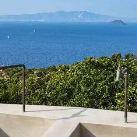 Stone House Siga Siga. Enjoy Serenity & Privacy Villa Mandrákion