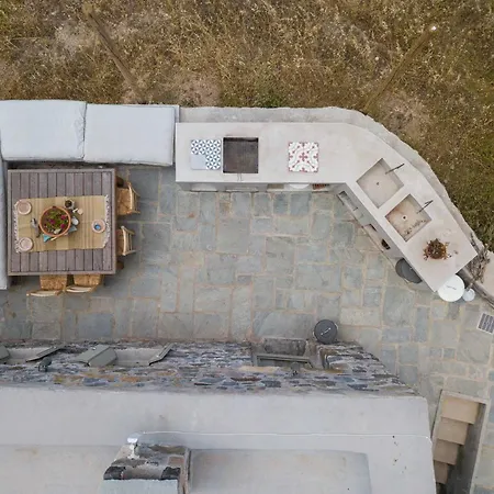 Stone House Siga Siga. Enjoy Serenity & Privacy Mandrákion