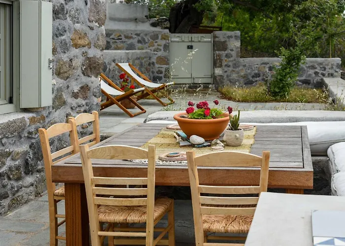 Villa Stone House Siga Siga. Enjoy Serenity & Privacy Mandrákion