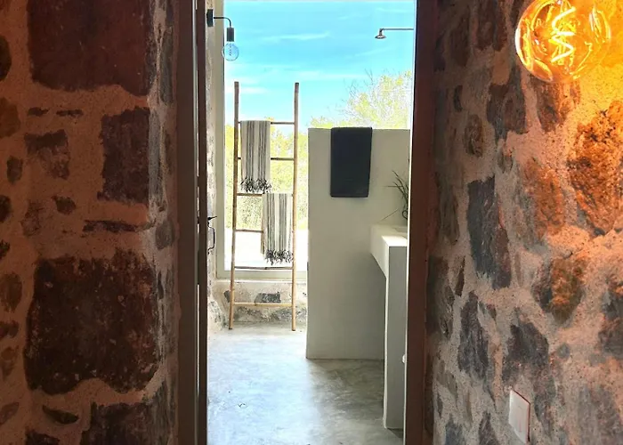 Stone House Siga Siga. Enjoy Serenity & Privacy Villa